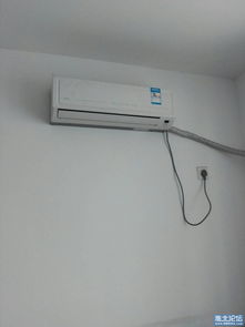 一整套办公室用品出售 电脑、沙发、桌椅及计算机办公设备